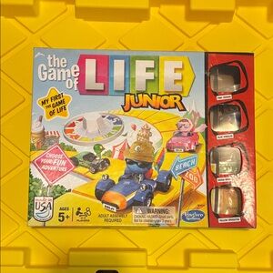 Life Junior board game Hasbro